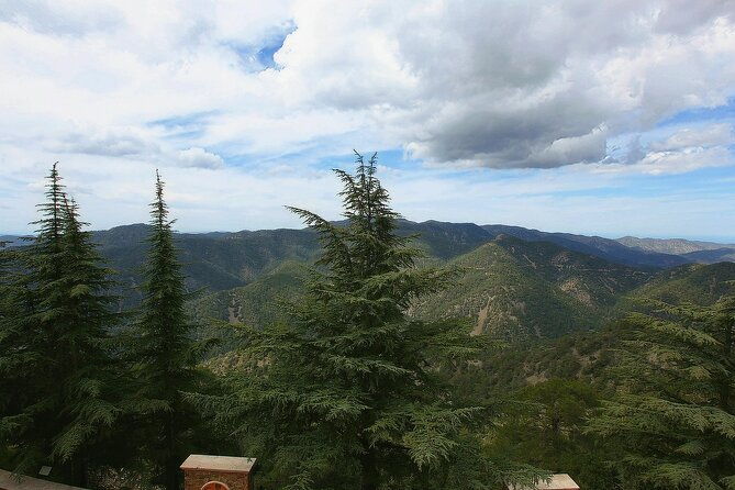 troodos-kykkos-monastery-omodos-and-winery-from-limassol