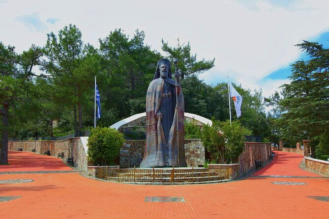 troodos-kykkos-monastery-omodos-and-winery-from-limassol