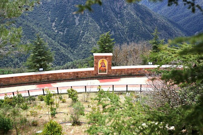 troodos-kykkos-monastery-omodos-and-winery-from-limassol