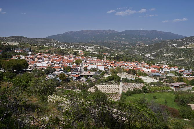Troodos Mountains 4x4 Tour with Meze Lunch from Larnaca - Key Points