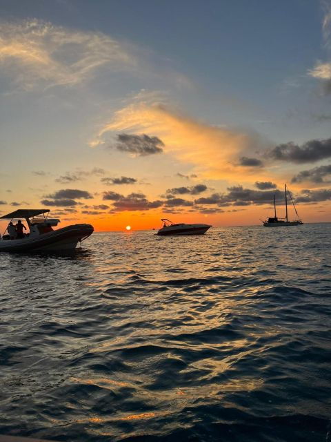 tropea-boat-tour-at-sunset-with-aperitif