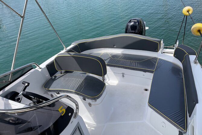 Tropea: Rent a New Marinello Boat. 4 Unforgettable hours, 5 seats - Authentic Insights from Reviews