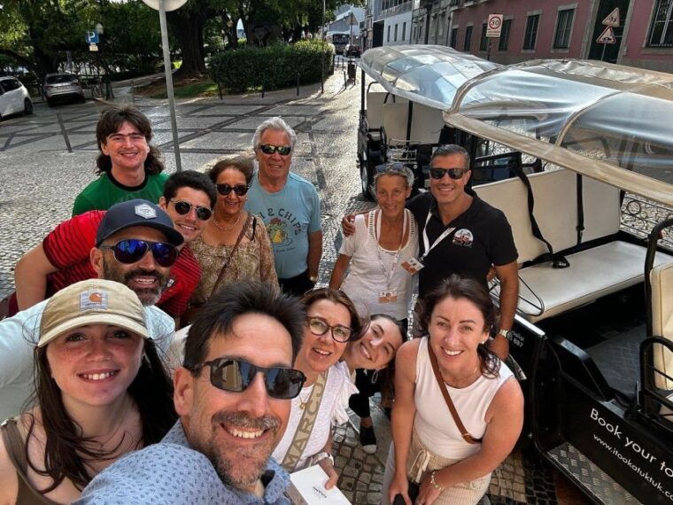 true-4hour-half-day-tuktuk-tour-of-lisbon-local-overview