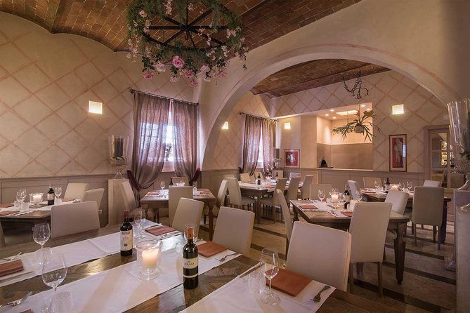 truffle-hunt-lunch-horse-riding-a-top-half-day-near-florence