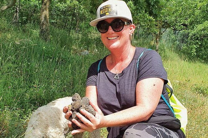truffle-hunting-experience-in-assisi
