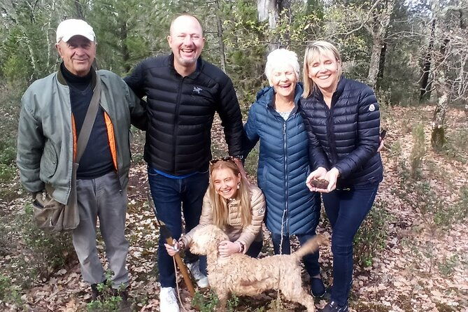 truffle-hunting-experience-with-lunch-and-chianti-wine-tasting