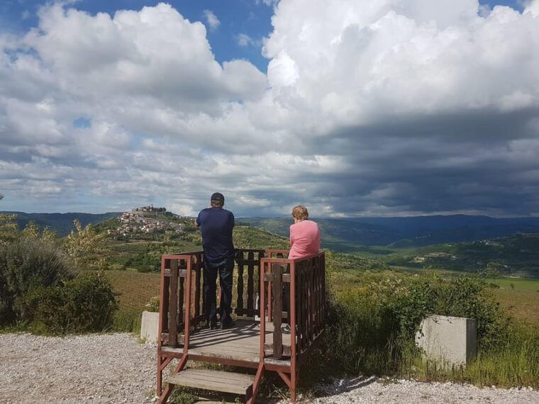 truffle-hunting-in-istria-private-experience