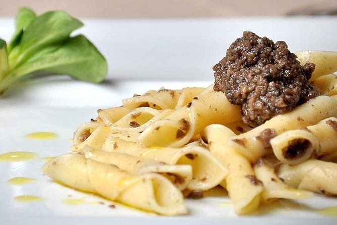 truffle-hunting-wine-tasting-in-istria-private-v-i-p-tour