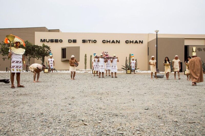 trujillo-excursion-to-chan-chan-and-huanchaco-beach