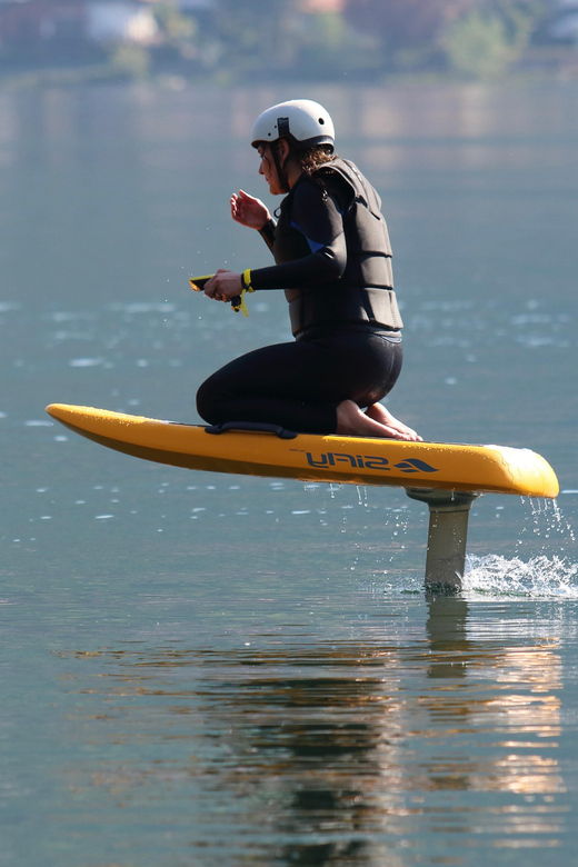 try-efoil-e-foil-lesson-on-lake-como-in-lecco-beginner