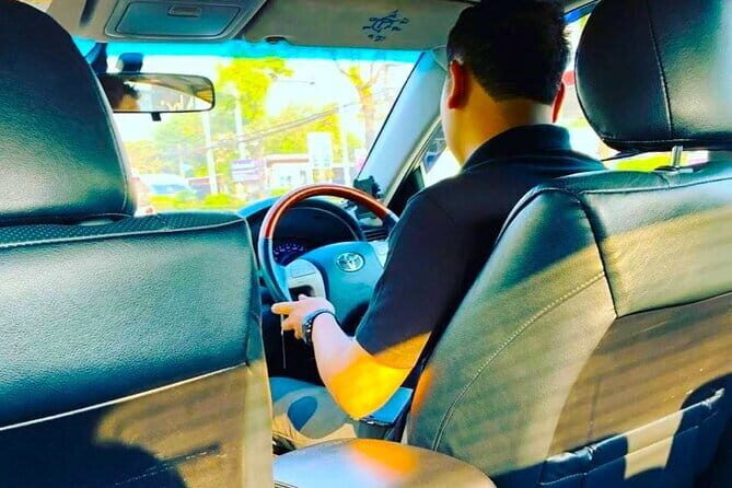 Try find your better than us! Airport transfer service in Denpasar APT-HTL(DPS) - The Vehicle Options and Comfort