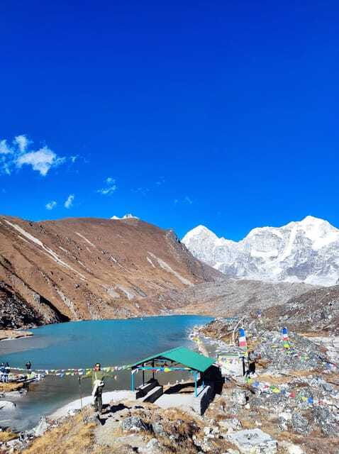 tsho-rolpa-trek-glacial-lakes-remote-sherpa-villages