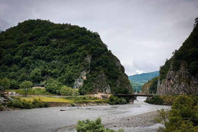 tskhaltubo-old-soviet-spa-tour-2