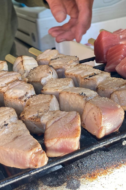 tsukiji-fish-market-culture-walking-and-food-tour