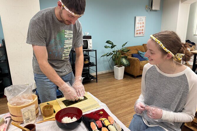 Tsukiji Fish Market Sushi Workshop with a Sushi Chef - A Practical Look at the Tsukiji Fish Market Sushi Workshop with a Sushi Chef