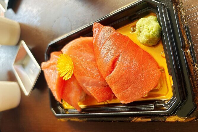 Tsukiji Food Strolling and Hama Rikyu Garden Walking Tour - Practical Details and Tips