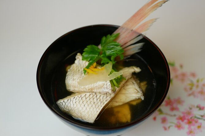 tsukiji-outer-market-walking-and-cooking-experience