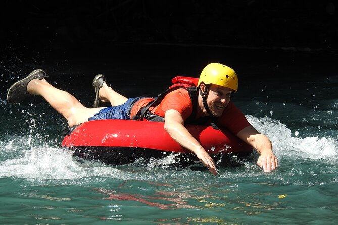 tubing-along-the-celeste-river