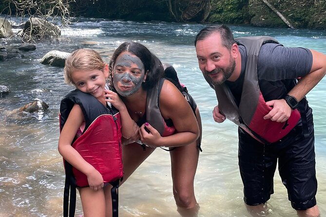 tubing-rio-celeste-adventure-experiences-in-nature