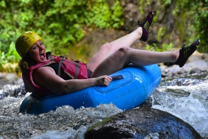 tubing-tour-at-arenal-river
