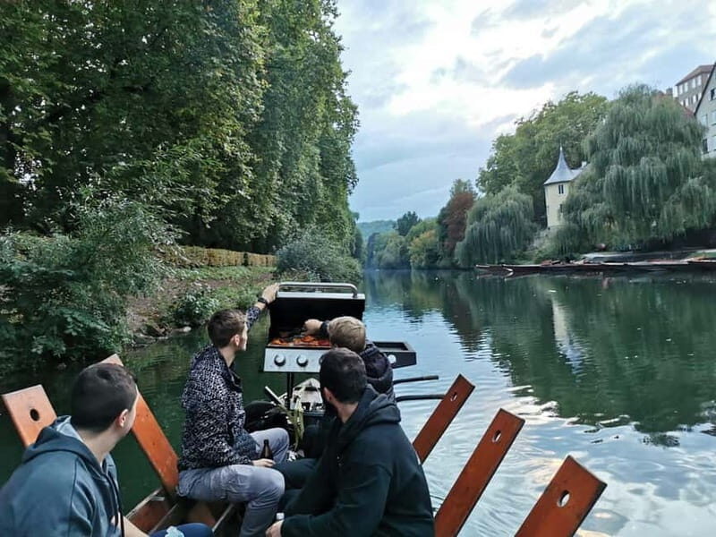 Tübingen: Punt trip - A Guide to Tübingen’s Punt Trip: Relaxed, Scenic, and Full of Character