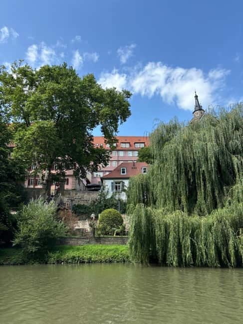 Tübingen: Punt trip - Key Points