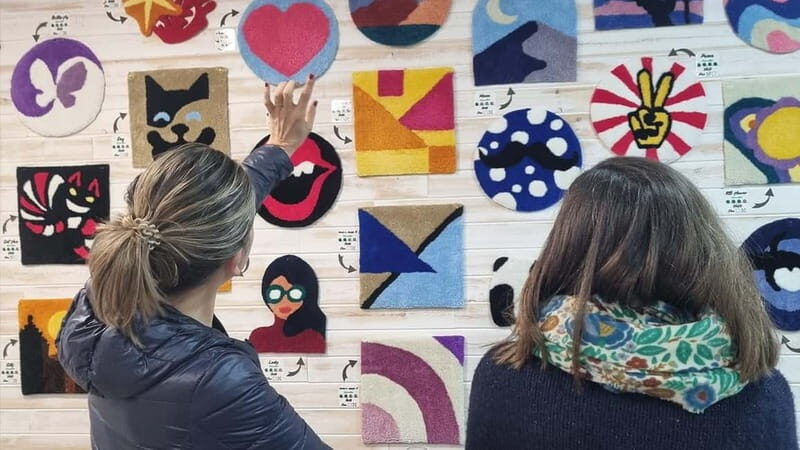 TUFTING: Learn how to make a rug during a fun class in Valencia. - What Is the Tufting Workshop in Valencia?