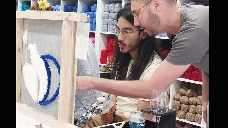 TUFTING: Learn how to make a rug during a fun class in Valencia. - Practical Details: Duration, Price, and Accessibility