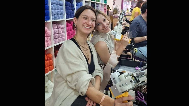 TUFTING: Learn how to make a rug during a fun class in Valencia. - FAQs