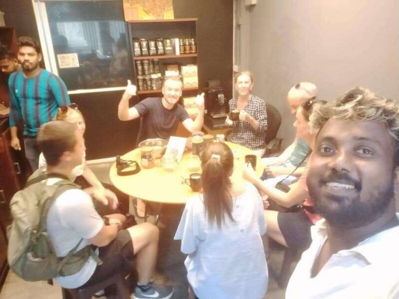 tuk-around-colombo-city-tour-with-german-speaking-guide