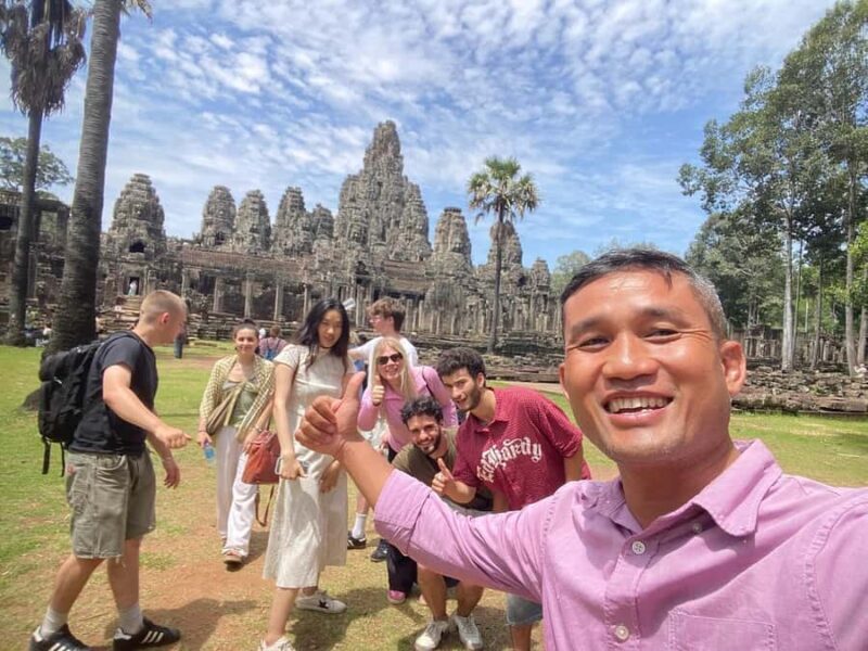 Tuk Tuk Angkor Wat Tours With Sunrise or Sunset - Key Points