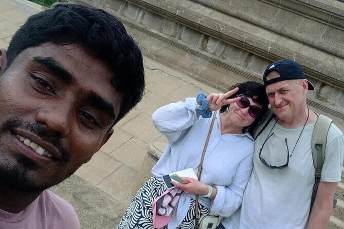 Tuk-Tuk City Tour Colombo SL - Key Points