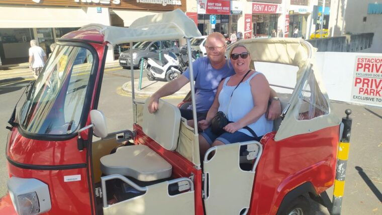 tuk-tuk-funchal-city-madeira-island
