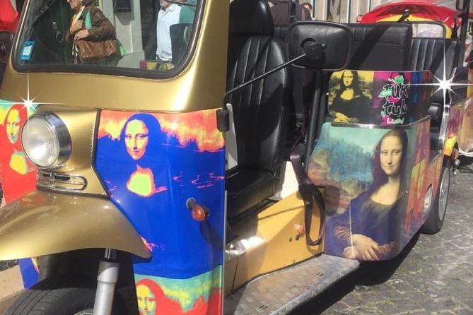 tuk-tuk-lisboa-sightseeing-tours