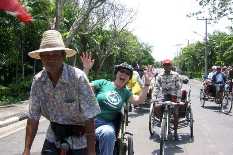 tuk-tuk-longtail-boat-and-rickshaw-bangkok-jungle-tour