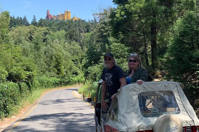 tuk-tuk-private-tour-in-sintra-and-beaches