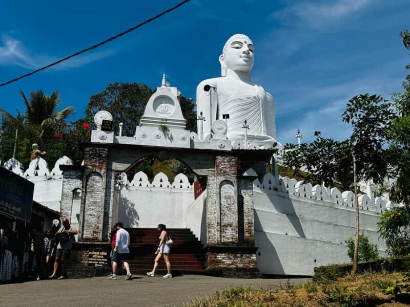 Tuk-Tuk Tales of Kandy: A Sensory City Tour with Local Guide - Key Points
