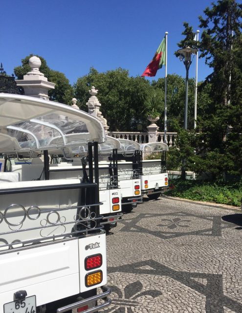 tuk-tuk-tour-historic-central-lisbon