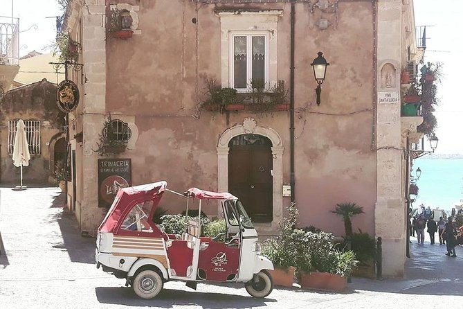 tuk-tuk-tour-in-siracusa-4