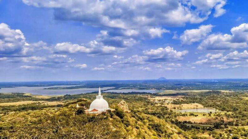 tuk-tuk-tour-to-mihintale-at-anuradhapura