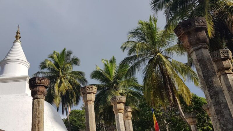 tuk-tuk-tour-to-mihintale-at-anuradhapura