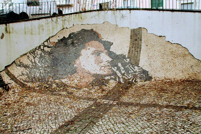 tuktuk-tour-3-hours-in-lisbon-2