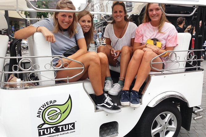 tuktuk-tour-through-historic-antwerp-2-5h