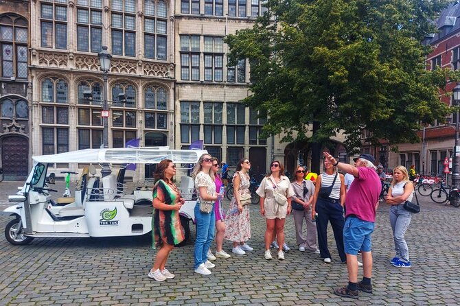 tuktuk-tour-through-historic-antwerp-2-5h