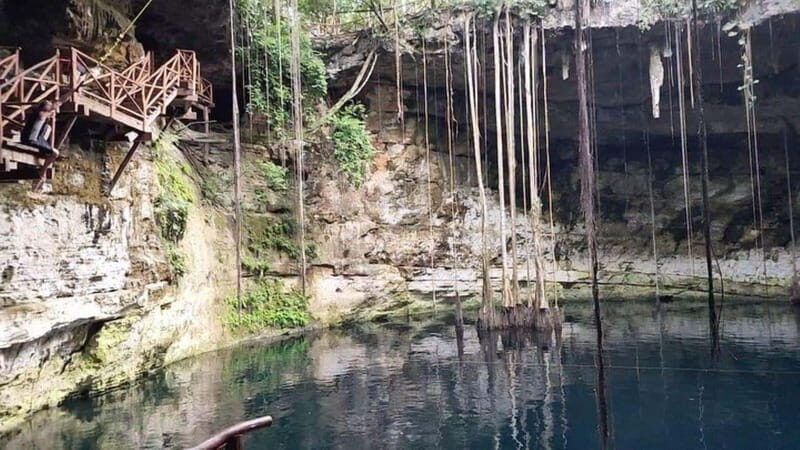 Tulum: 2 Cenotes in 1 Day - Cristal + Escondido - An In-Depth Look at the Tour