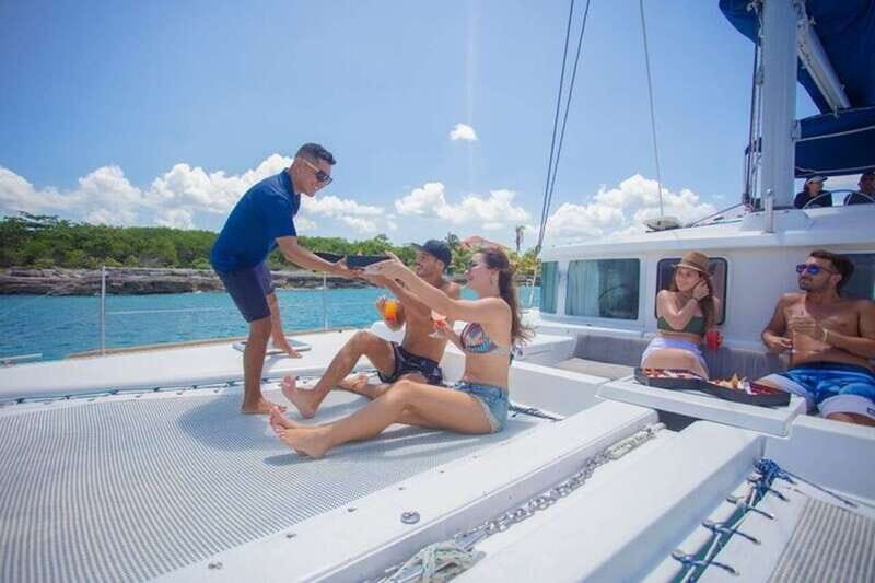Tulum: Half-Day Luxury Sailing Experience with Open Bar - Value and Cost Analysis