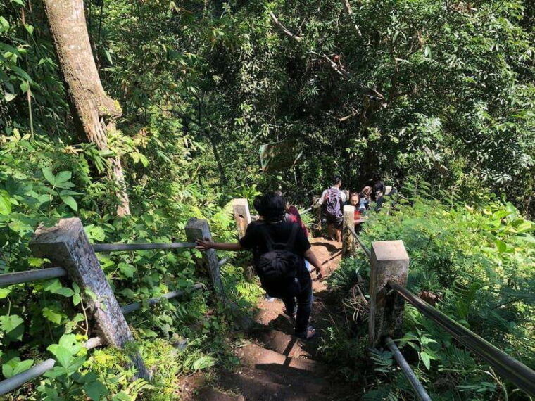 tumpaksewu-day-tour-with-guided-option