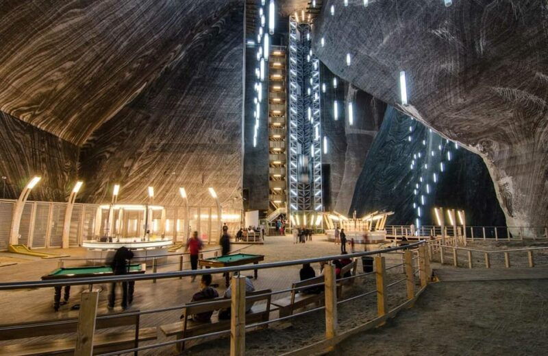 turda-salt-mine-1-day-auto-tour-from-oradea