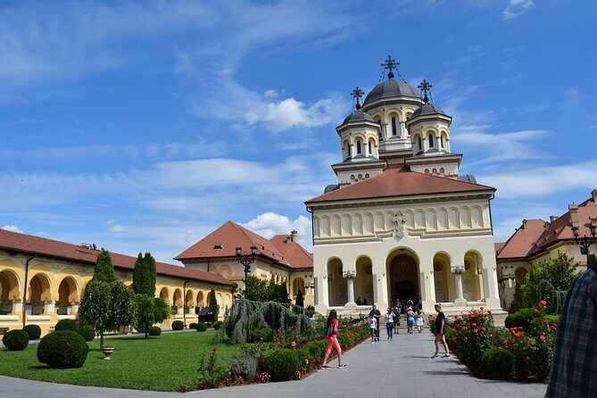 Turda Salt Mine, Corvin castle & mystery visit (1 day, from Cluj) - Who Is This Tour Best For?