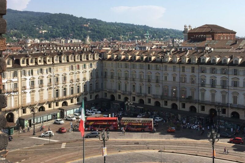 turin-24-48-hour-hop-on-bus-national-automobile-museum